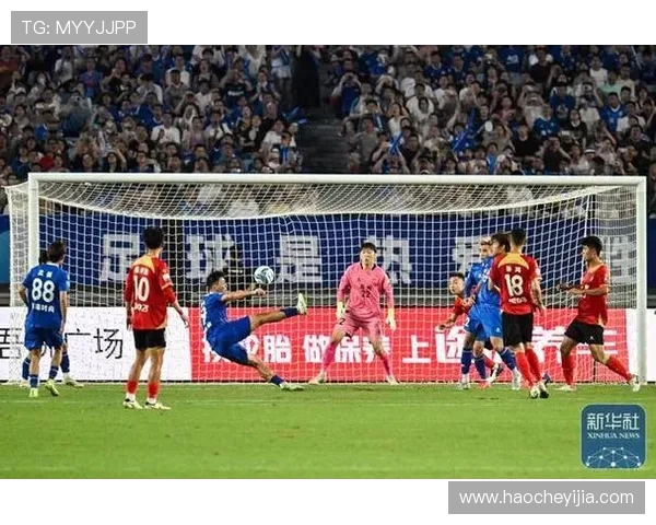 足球纪实：记录南京足球队的逆袭之旅