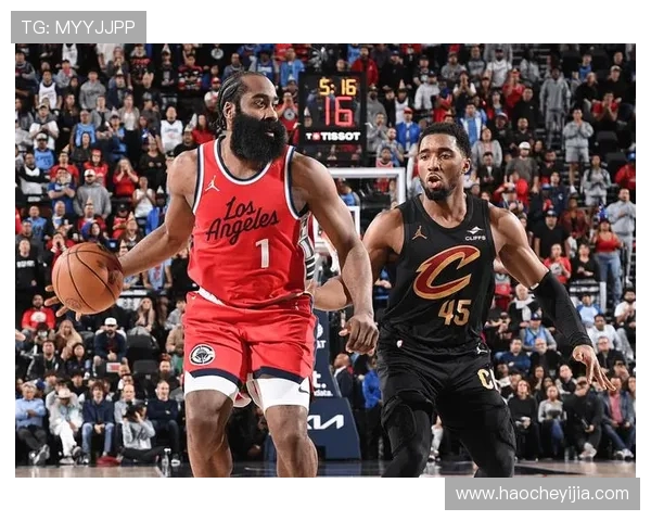 1224勇士与快船国的激烈对决展现篮球魅力与团队精神的巅峰较量